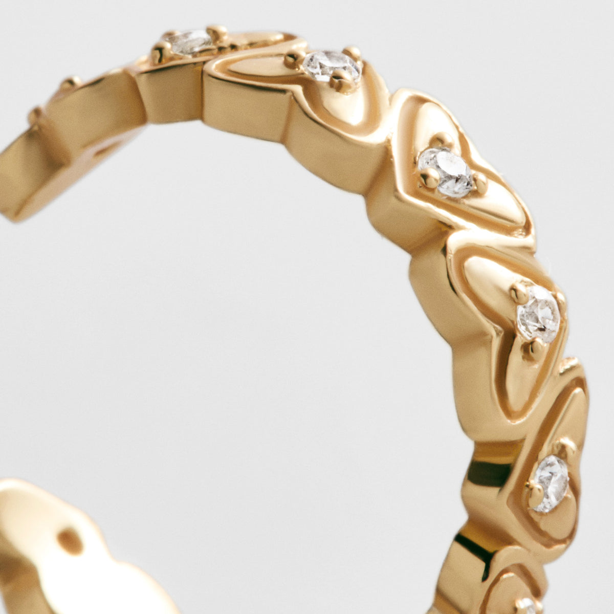 Lavisa - 18K Gold Heart Ear Cuff - Non-Piercing Crystal Earring - On-Model & Scale View