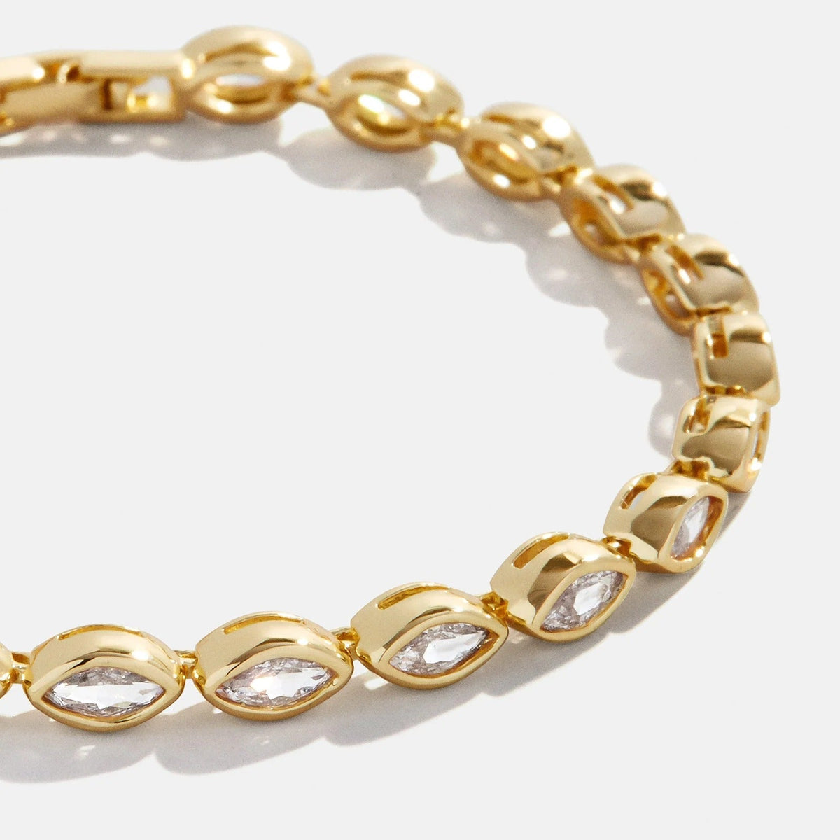 Lavisa - Marquise Bezel Tennis Bracelet - On-Model & Scale View