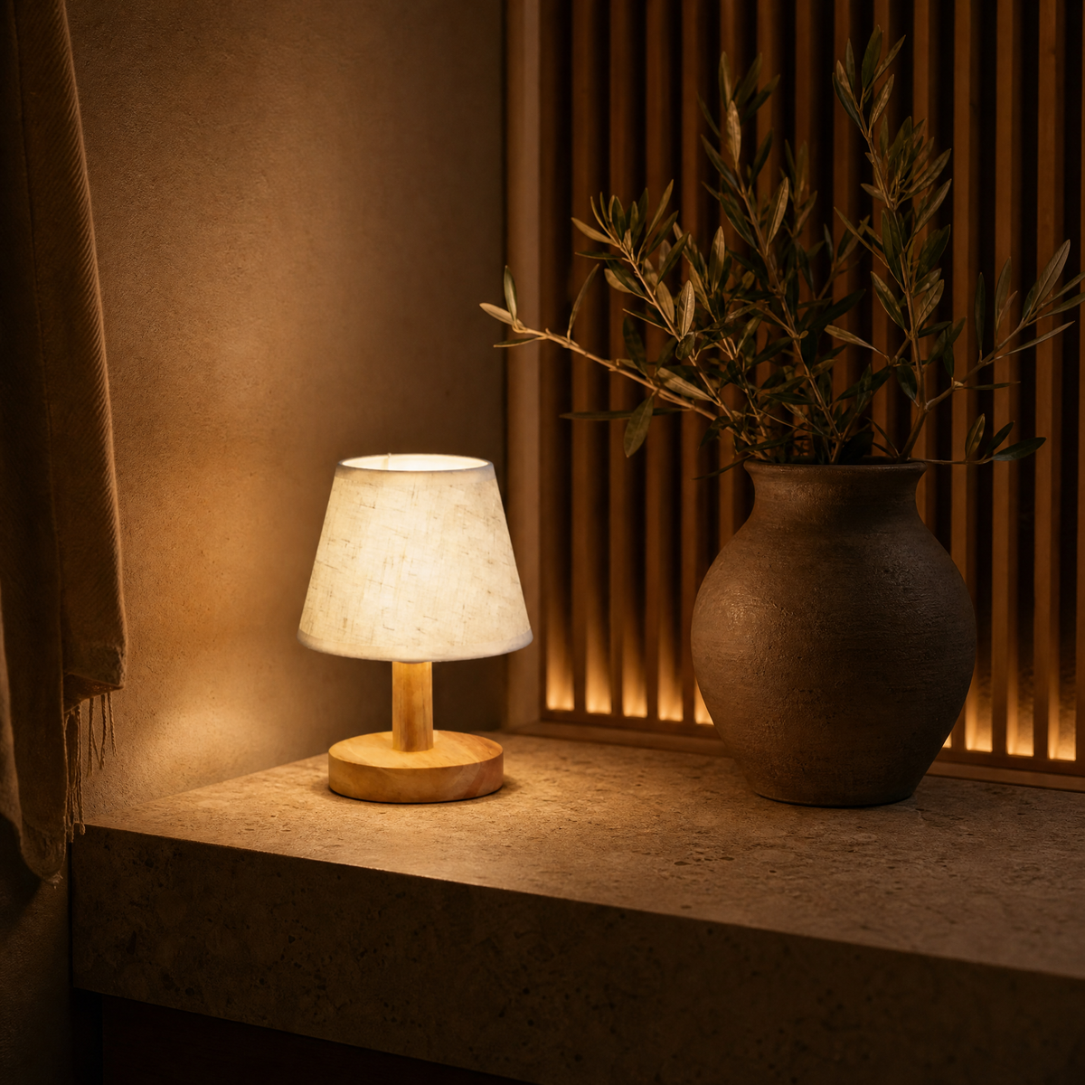 Lavisa - Solid Oak Bedside Table Lamp