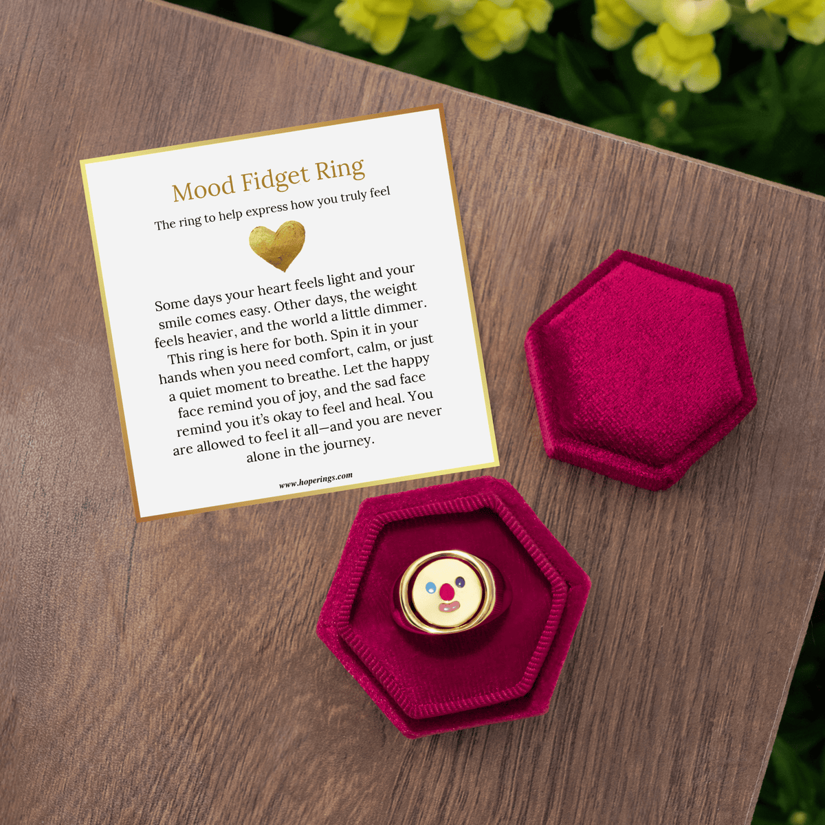 Lavisa - Interactive Mood Fidget Statement Ring