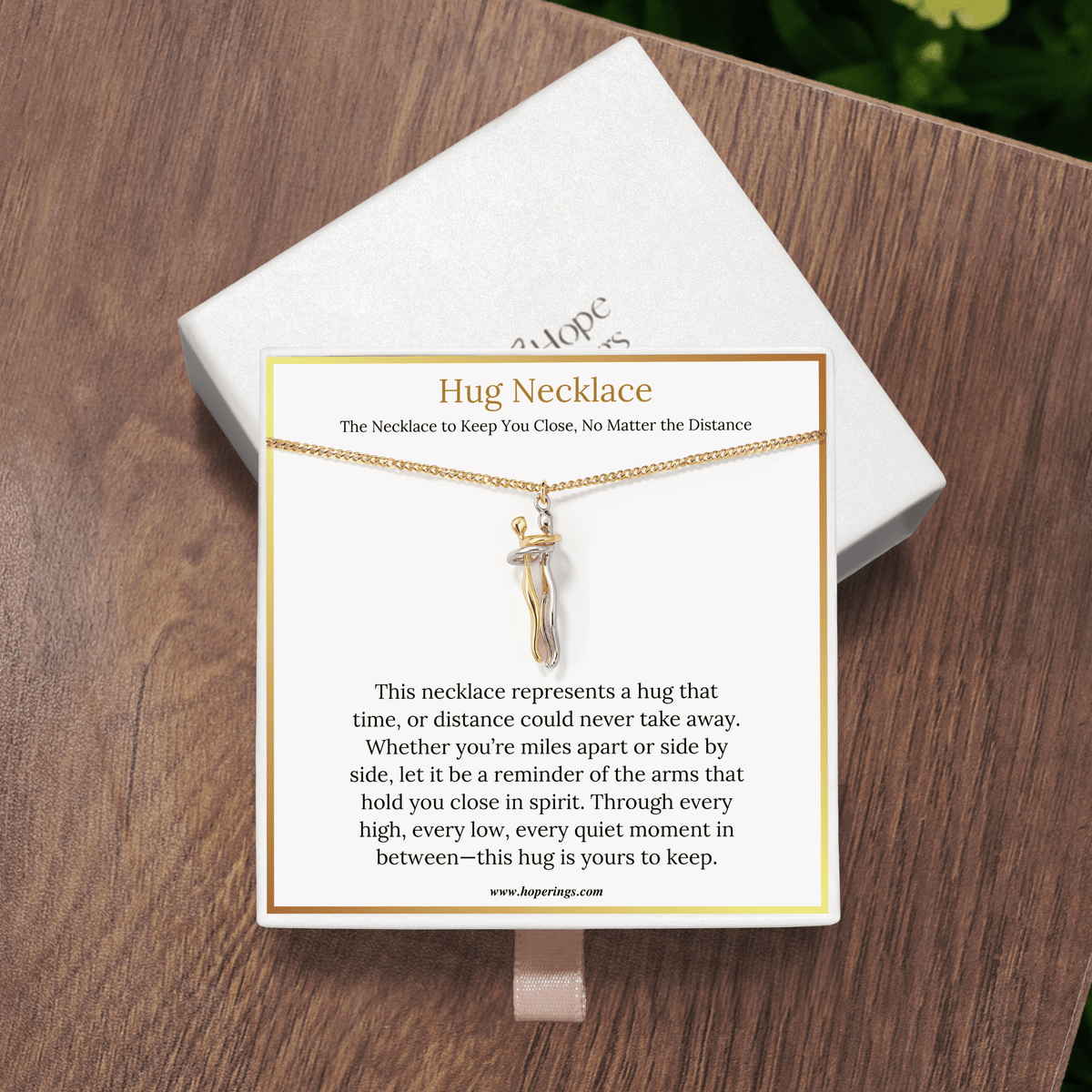 Lavisa - Granddaughter Hug Necklace Sentimental Gift
