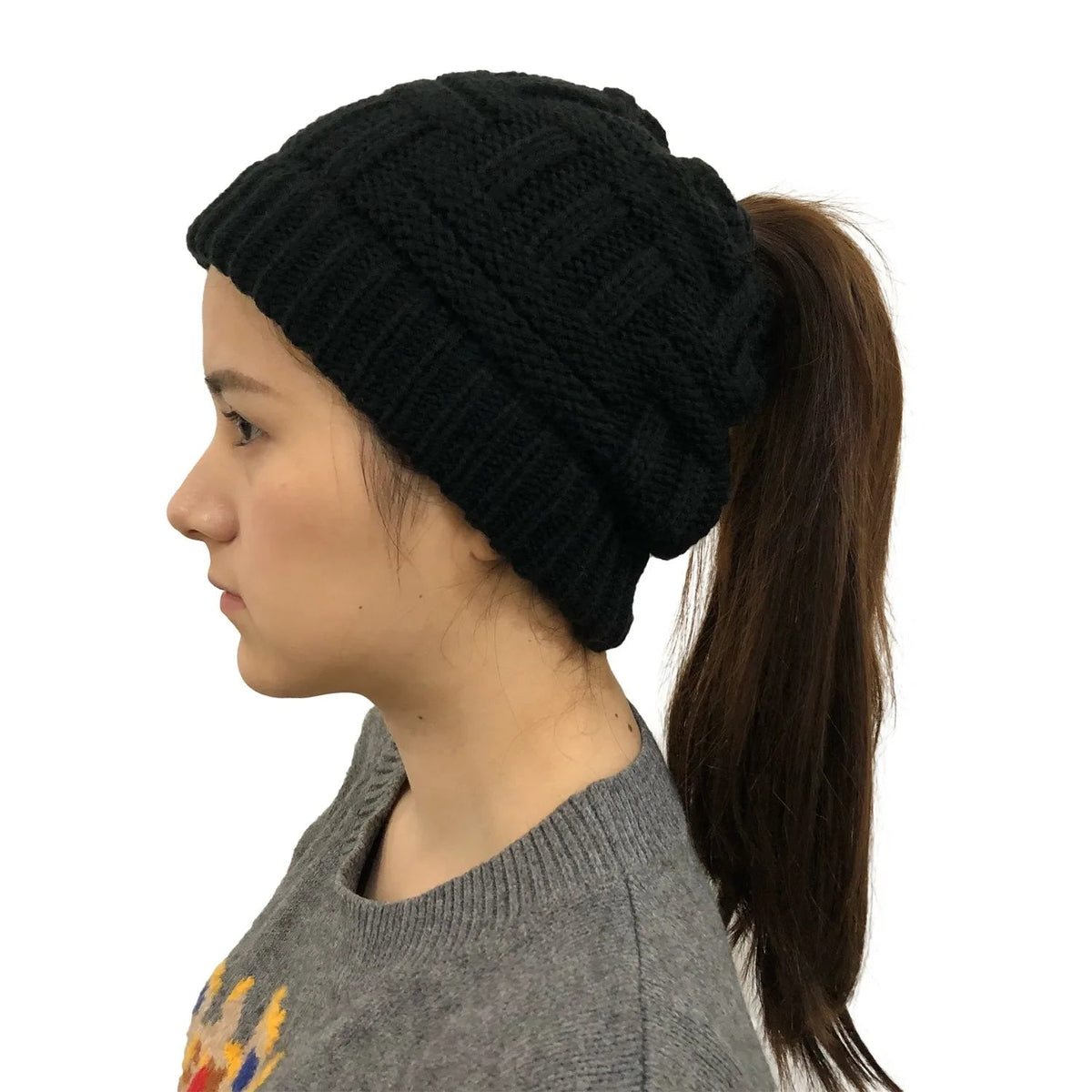 Lavisa - Women’s Cable Knit Ponytail Beanie Hat