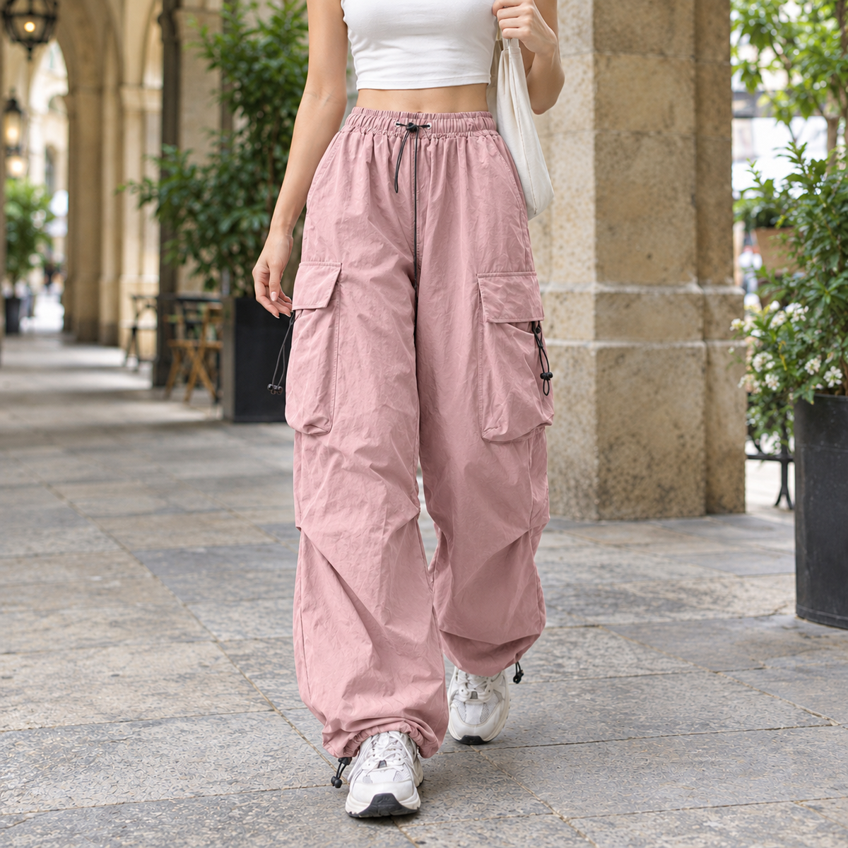 Lavisa - Women's Relaxed Cargo Pants - Adjustable Hems