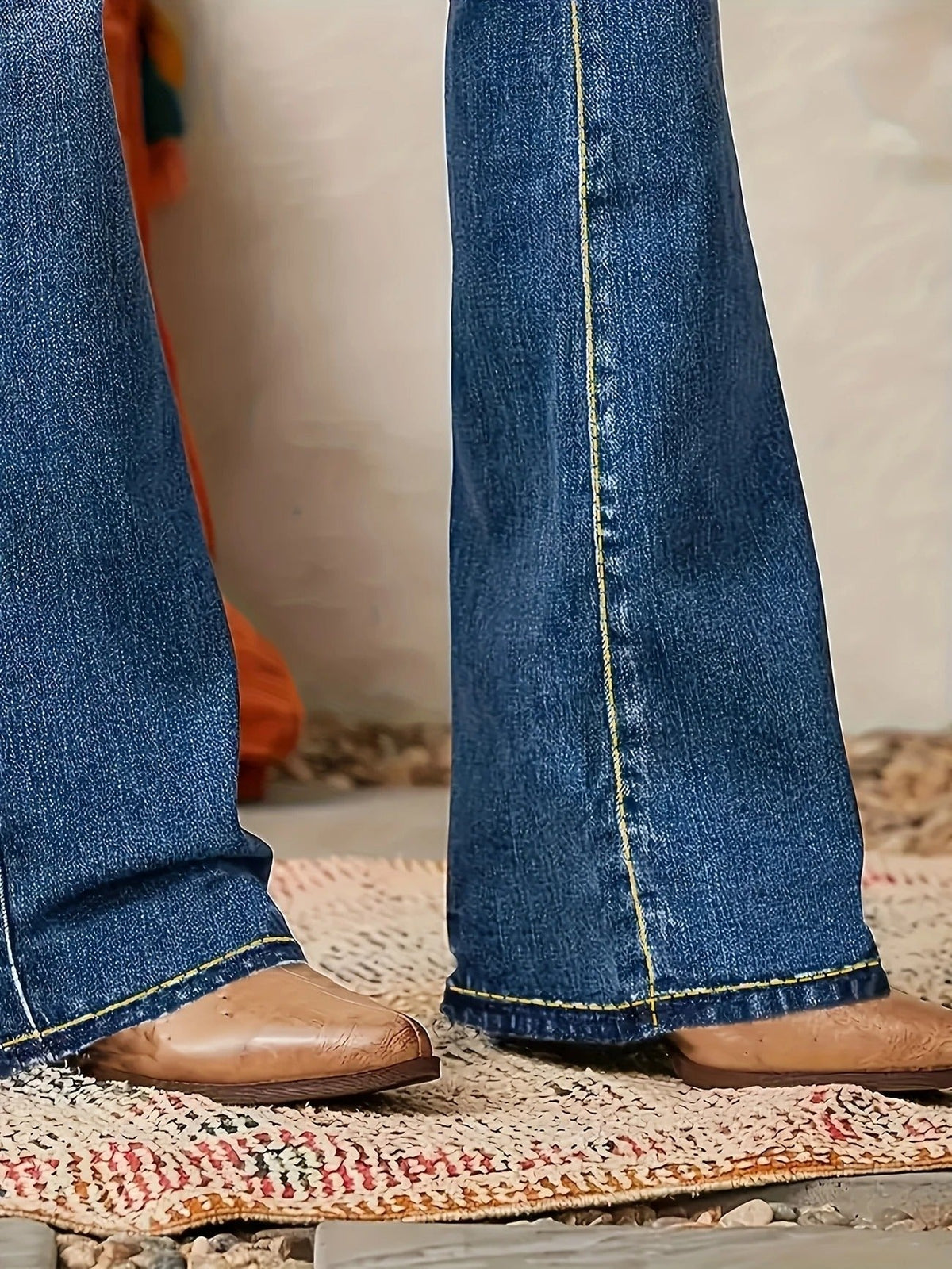 Women's High-Waist Sculpted Flare Jeans - Variant Style 8 | Lavisa