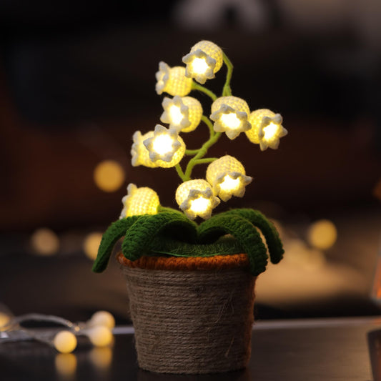 Lavisa - Lily of the Valley Crochet Night Light