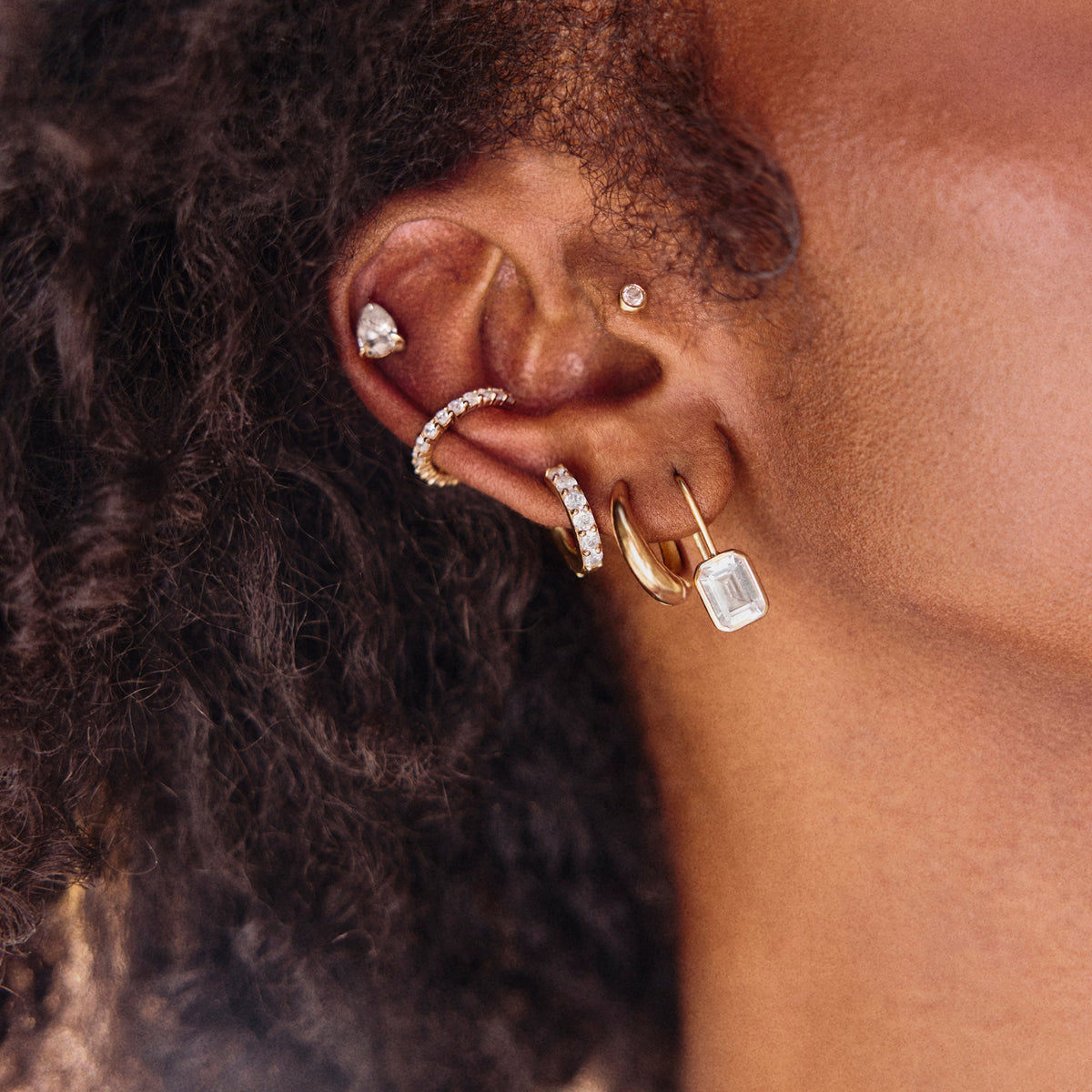 Lavisa - Gold Pavé Ear Cuff Without Piercing - Detail & Styling View