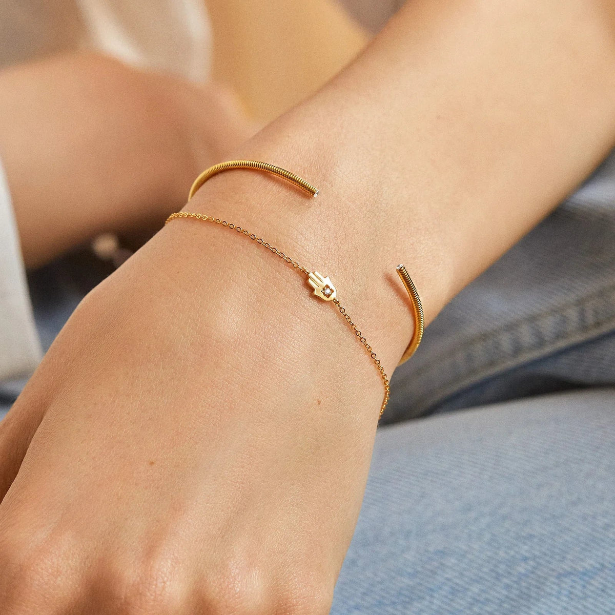 Lavisa - 18K Gold Hamsa Protection Bracelet - Detail & Styling View