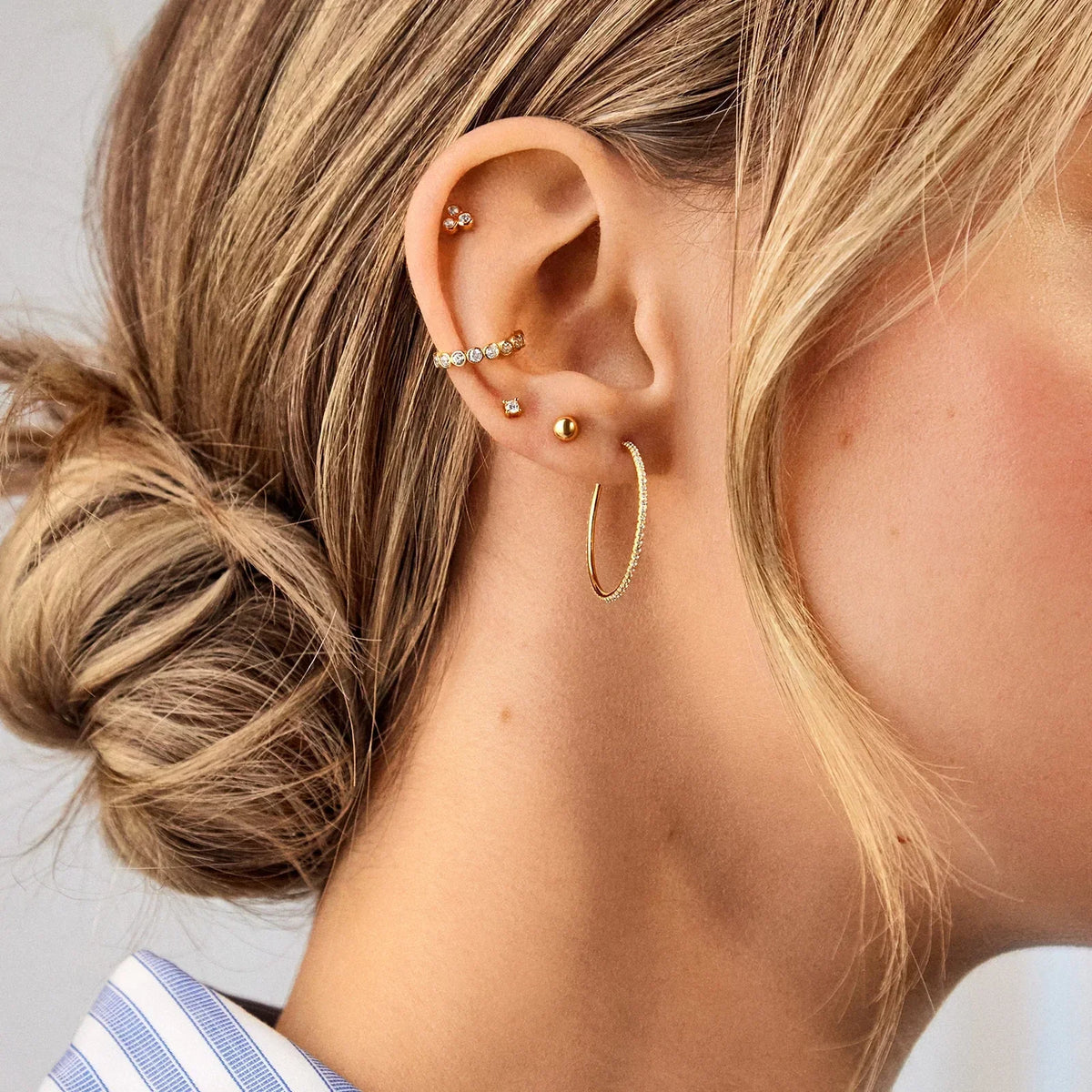 Lavisa - 18K Gold Pavé Hoop Earrings - Detail & Styling View
