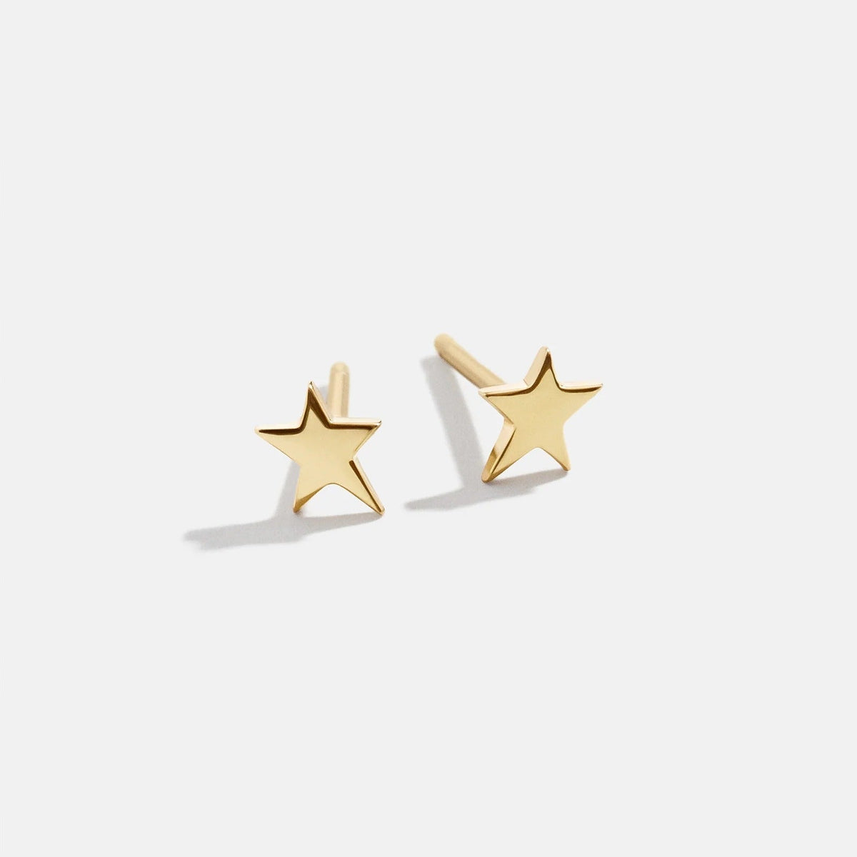 Lavisa 14K gold celestial star stud earring for cartilage and second hole stacking