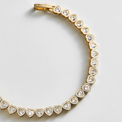 Lavisa - Classic Eternity Band Tennis Bracelet with Clear Crystals - Clasp & Finish View