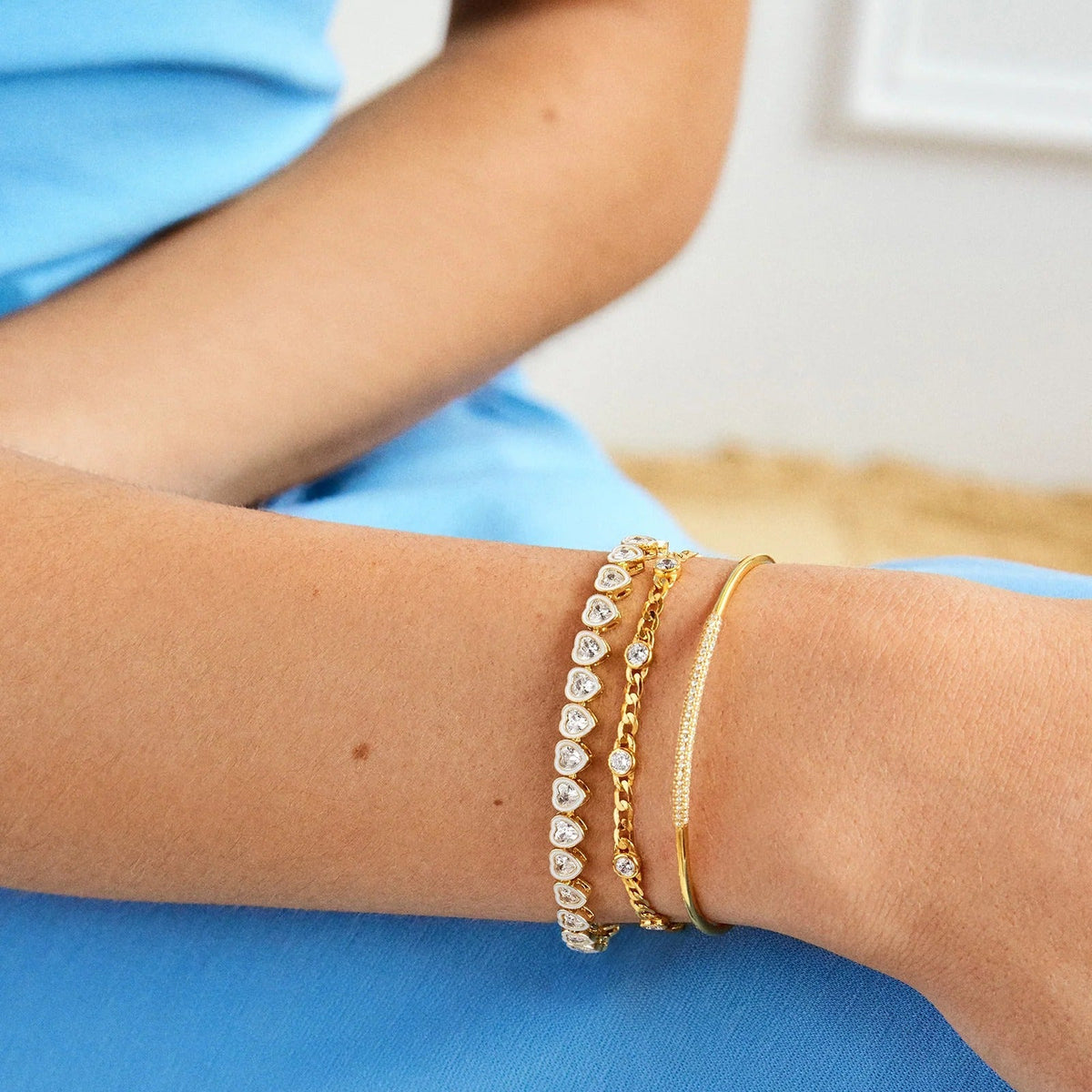 Lavisa - Classic Eternity Band Tennis Bracelet with Clear Crystals - On-Model & Scale View