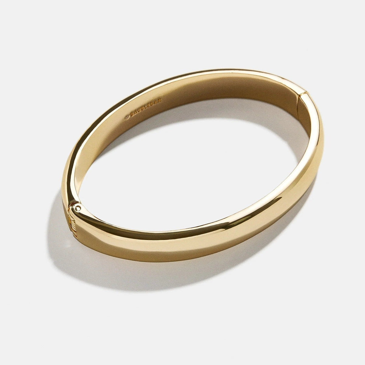 Lavisa - Classic Thick Hinge Bangle - Magnetic Clasp Bracelet - On-Model & Scale View