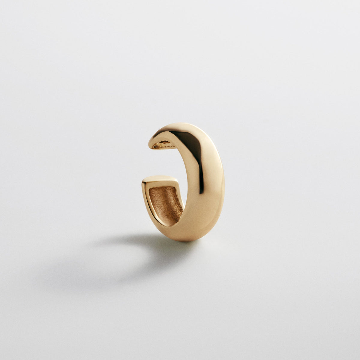 Lavisa Chloe chunky gold ear cuff displayed cleanly