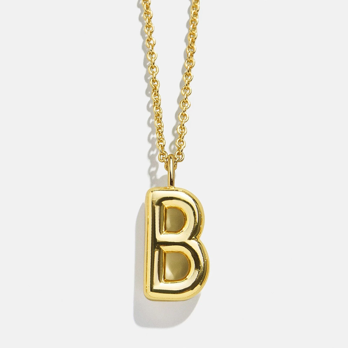 Lavisa - Classic Gold Initial Pendant Adjustable Chain Necklace - Clasp & Finish View