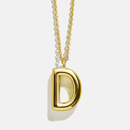 Lavisa - Classic Gold Initial Pendant Adjustable Chain Necklace - Texture & Setting View