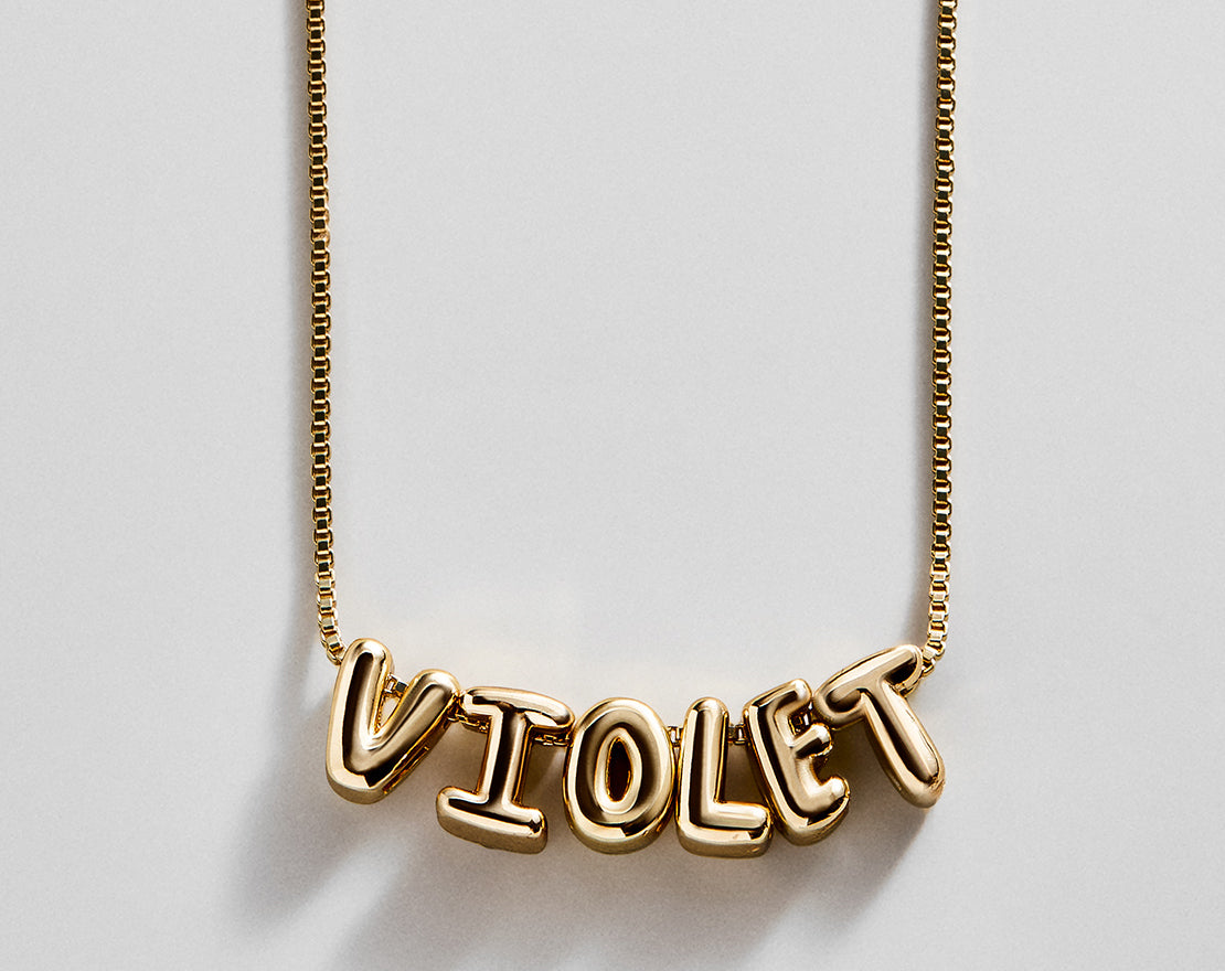 Lavisa personalized bubble letter custom necklace on box chain