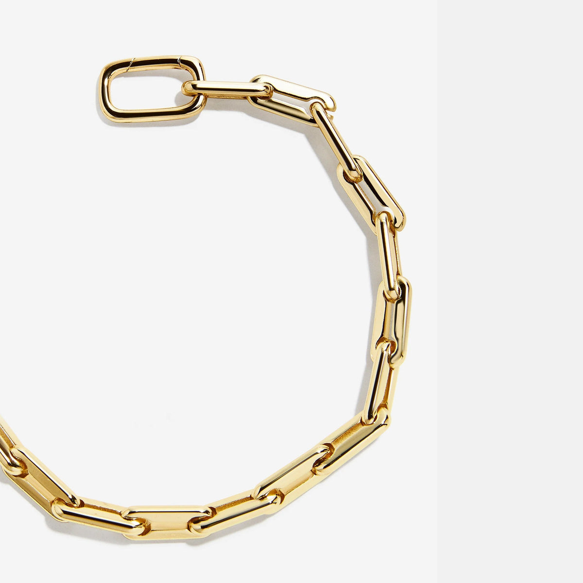 Lavisa - Gold Plated Hera Link Bracelet - On-Model & Scale View