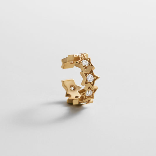 Lavisa 18K gold star ear cuff with sparkling pavé details for stacking