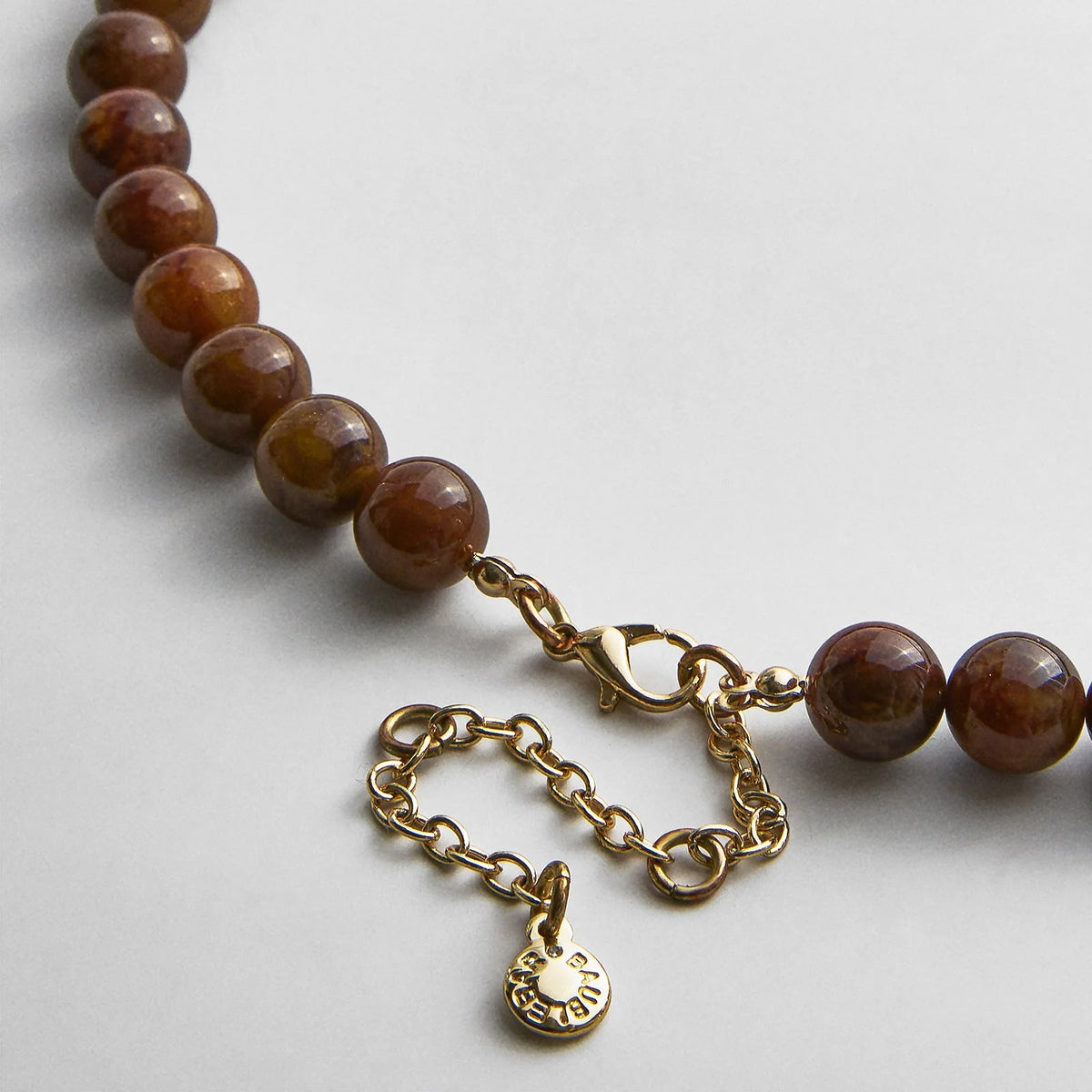 Lavisa - Interchangeable Charm Beaded Ring Necklace - Texture & Setting View