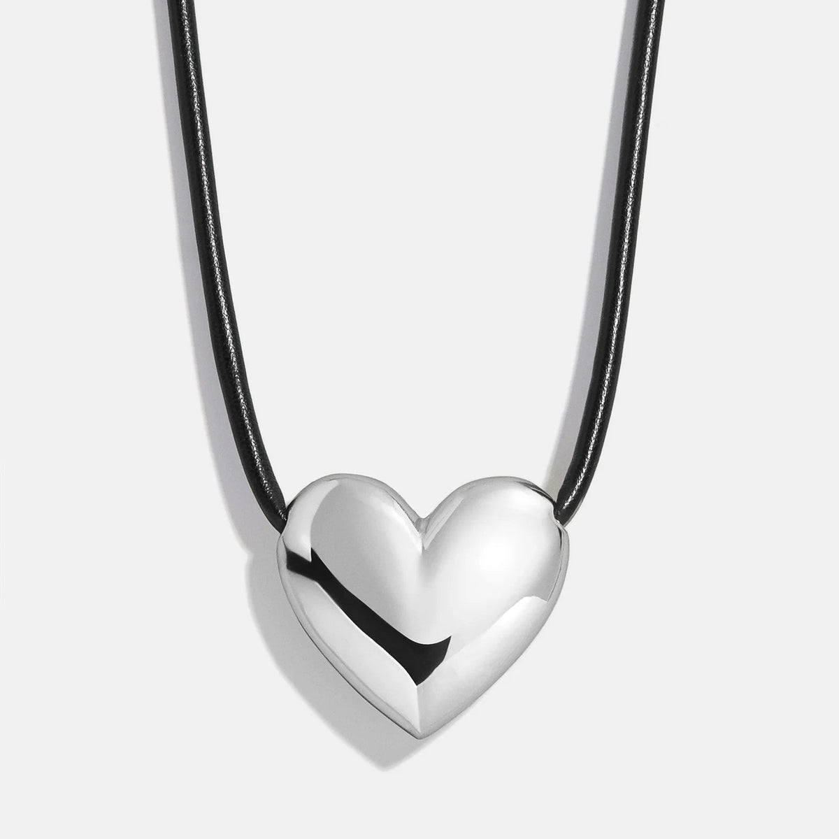 Lavisa - Bubble Heart Cord Necklace - Clasp & Finish View