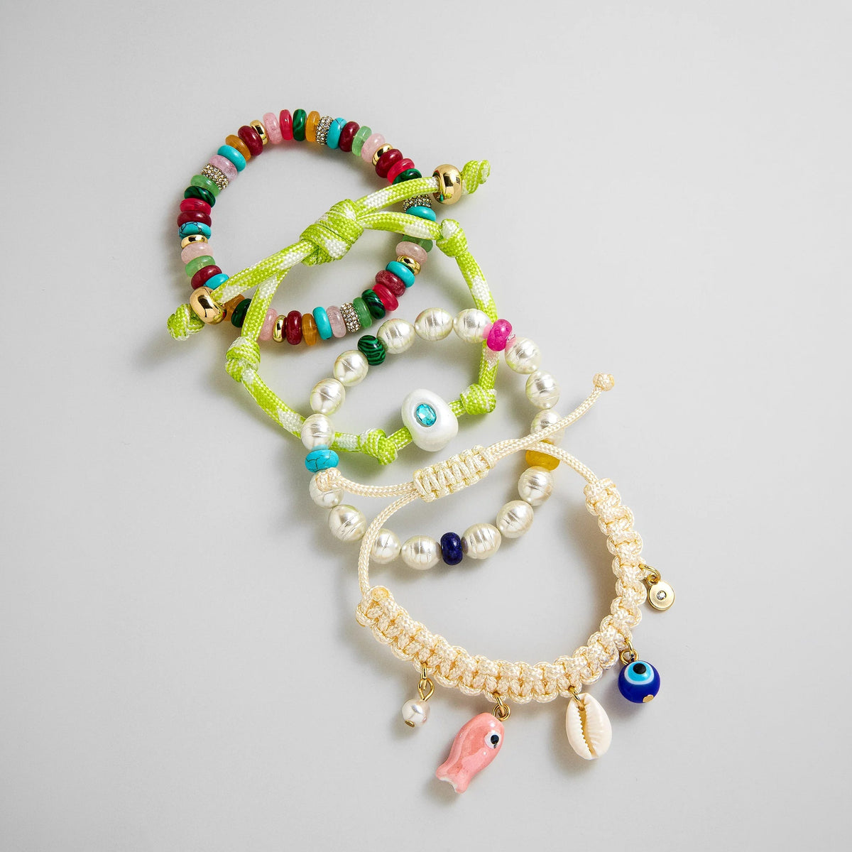 Lavisa - Stackable Beaded Bracelet Set for Women - Clasp & Finish View