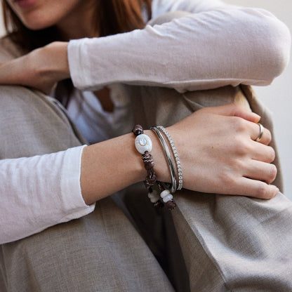 Lavisa - Moonstone Semi-Precious Paracord Aura Bracelet - Detail & Styling View