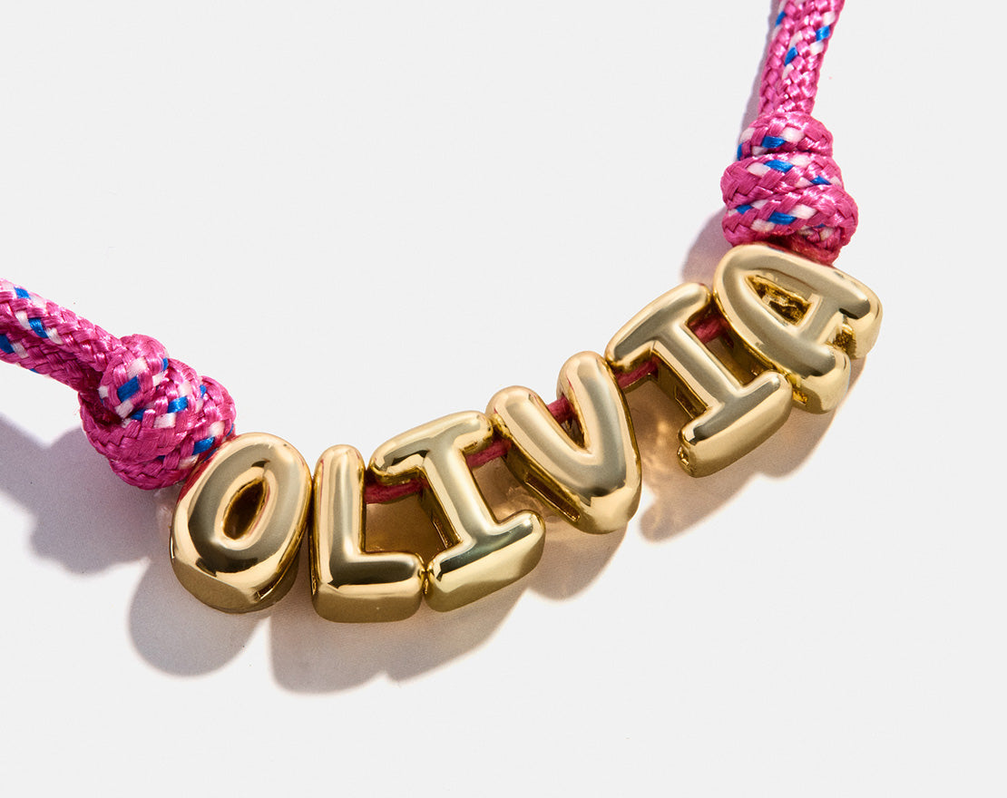 Lavisa - Custom Bubble Letter Paracord Necklace - On-Model & Scale View