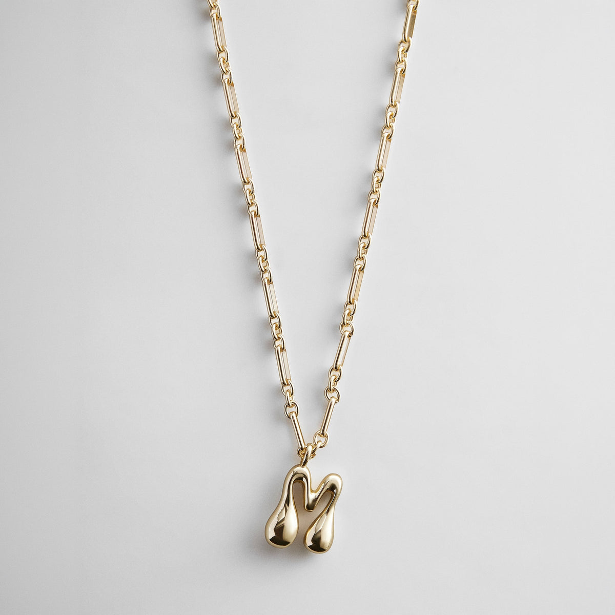 Lavisa - Oversized Bubble Custom Initial Statement Necklace - Clasp & Finish View