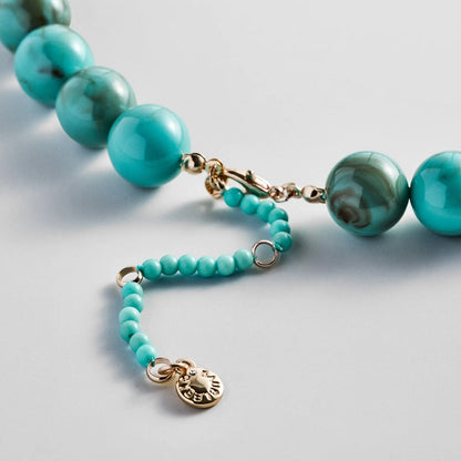 Lavisa - Layering Beaded Necklace With Turquoise Resin Beads - Clasp & Finish View