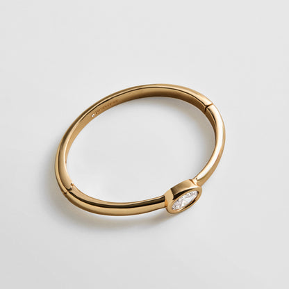 Lavisa - Christine Hinge Bangle Bracelet - Clasp & Finish View