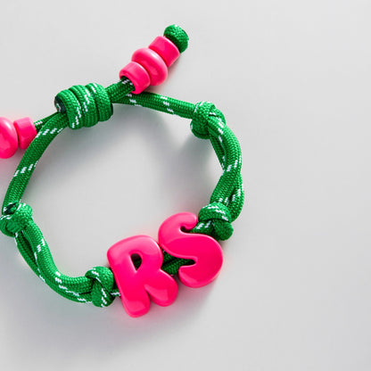 Lavisa - Custom Initial Enamel Bubble Bracelet Personalized Jewelry - Texture & Setting View