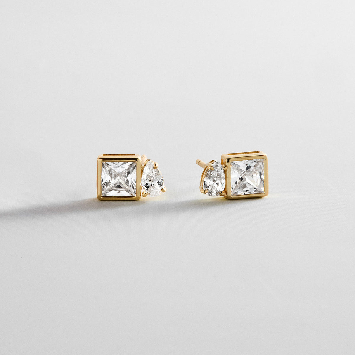 Lavisa 14K Gold Toi Et Moi Stud Earrings with brilliant and pear-cut stones