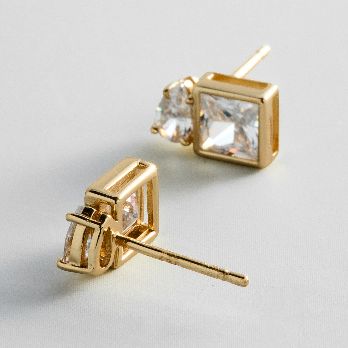 Lavisa - 14K Gold Toi Et Moi Stud Earrings - On-Model & Scale View