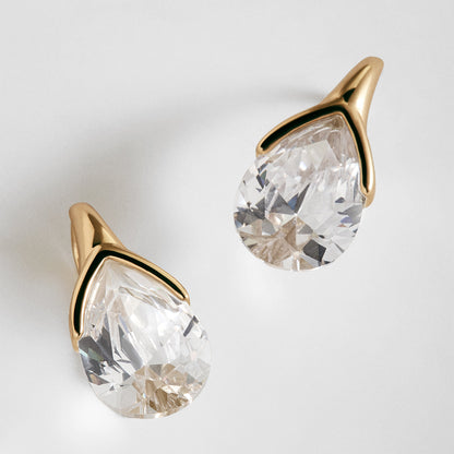 Lavisa - Crystal Drop Earrings for Women - On-Model & Scale View
