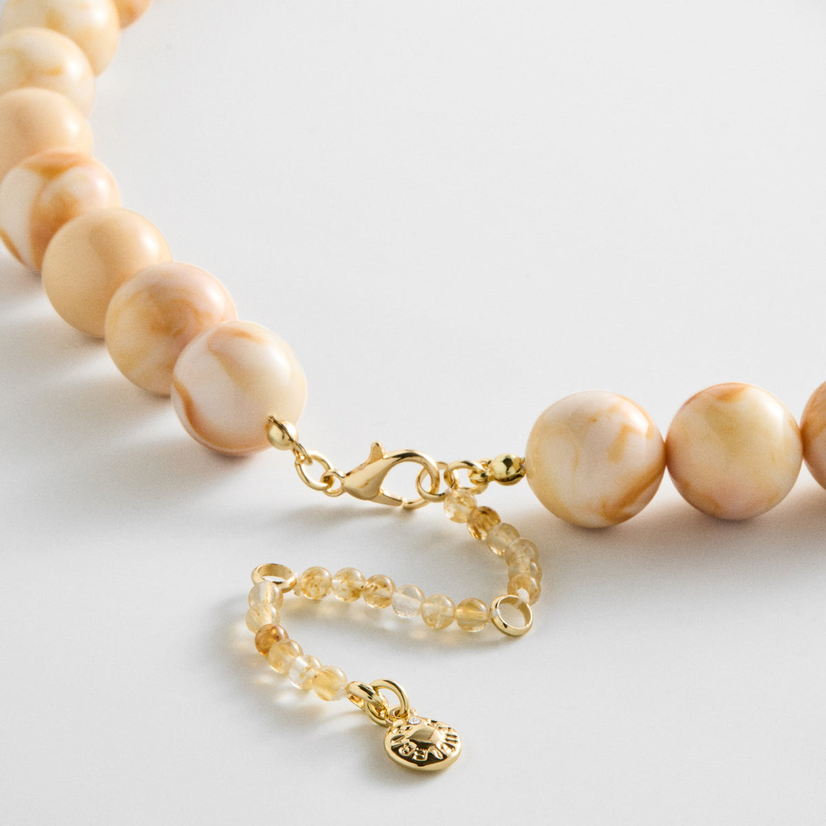 Lavisa - Smoky Ivory Quartz Beaded Necklace - Clasp & Finish View