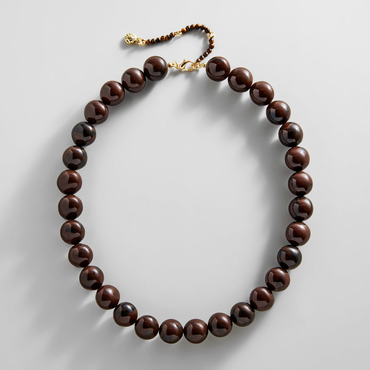 Lavisa mini resin beaded necklace with glossy multicolored beads