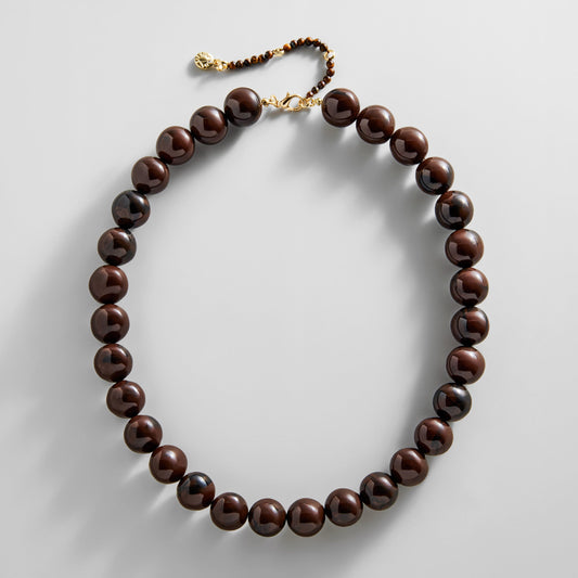 Lavisa mini resin beaded necklace with glossy multicolored beads