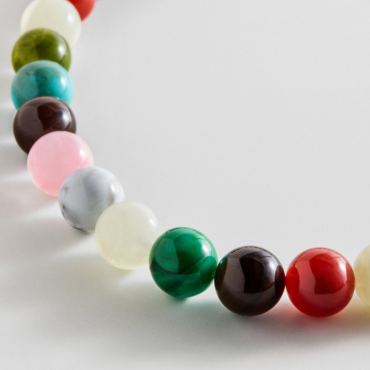 Lavisa - Multicolored Beaded Necklace with Extender - On-Model & Scale View
