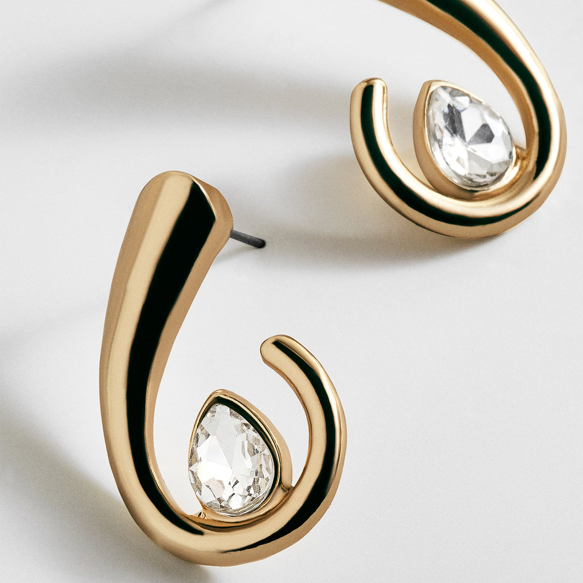 Lavisa - Marcia Gold Swirl Earrings with Crystal - On-Model & Scale View