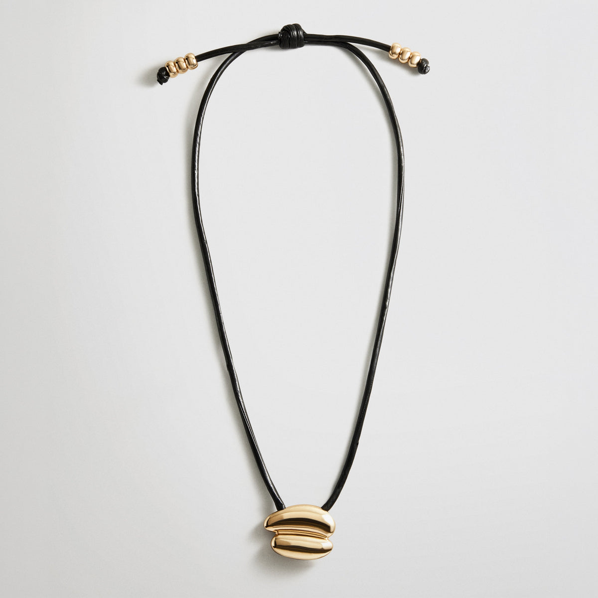Lavisa - Asymmetrical Gold Pendant Necklace - Cord Jewelry - On-Model & Scale View