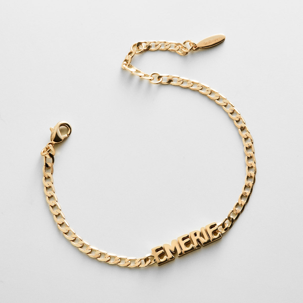 Lavisa - Custom Name Curb Chain Bracelet - Product Gallery View 9