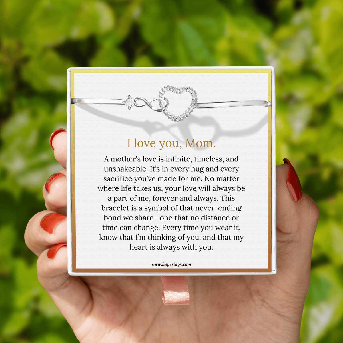 Lavisa - Forever Linked Mom Bracelet With Message Card