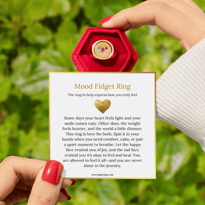 Lavisa - Interactive Mood Fidget Statement Ring