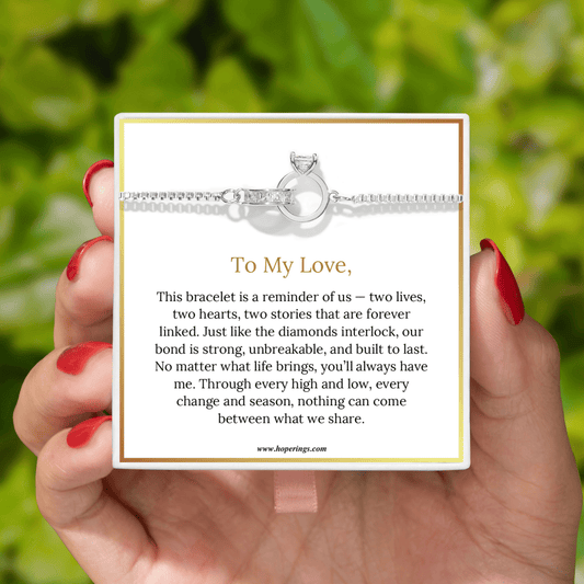Lavisa - Interlocking Diamond Bracelet - Romantic Couple Gift