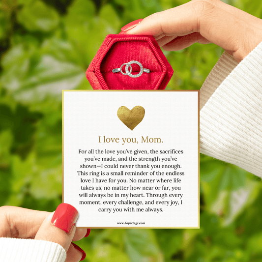 Lavisa - Forever Linked Ring - Interlocking Mom Band