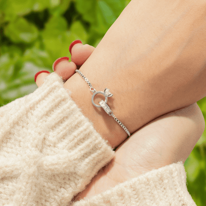 Lavisa - Interlocking Diamond Bracelet for Wife