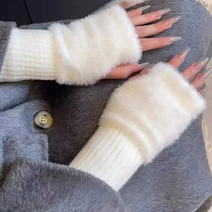 Lavisa - Plush Fingerless Winter Gloves