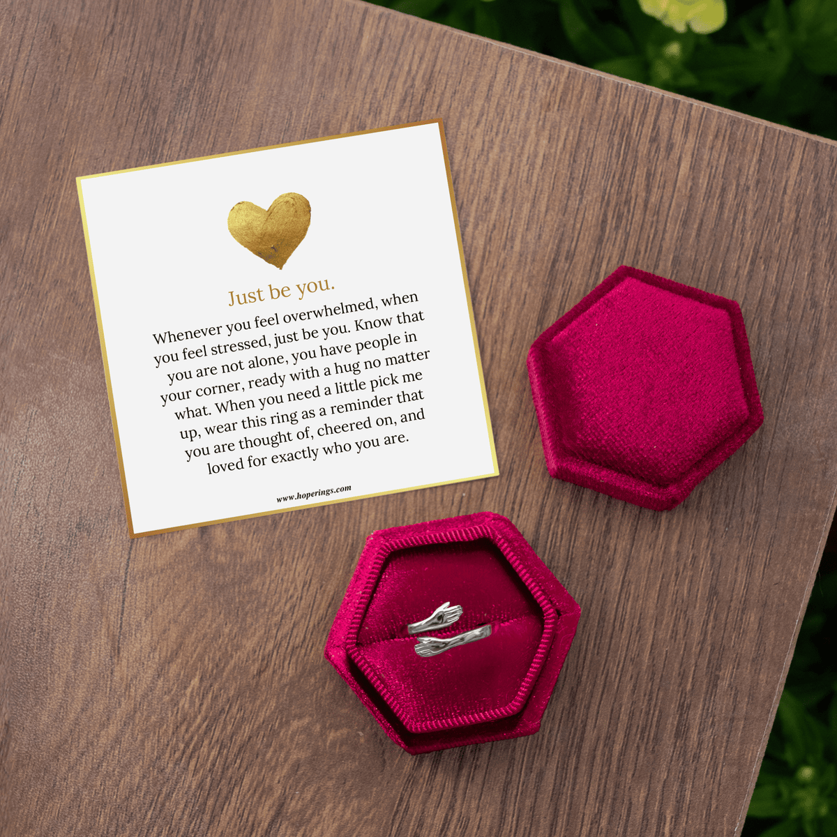 Lavisa - Adjustable Hug Ring For Women - Thoughtful Comfort Gift