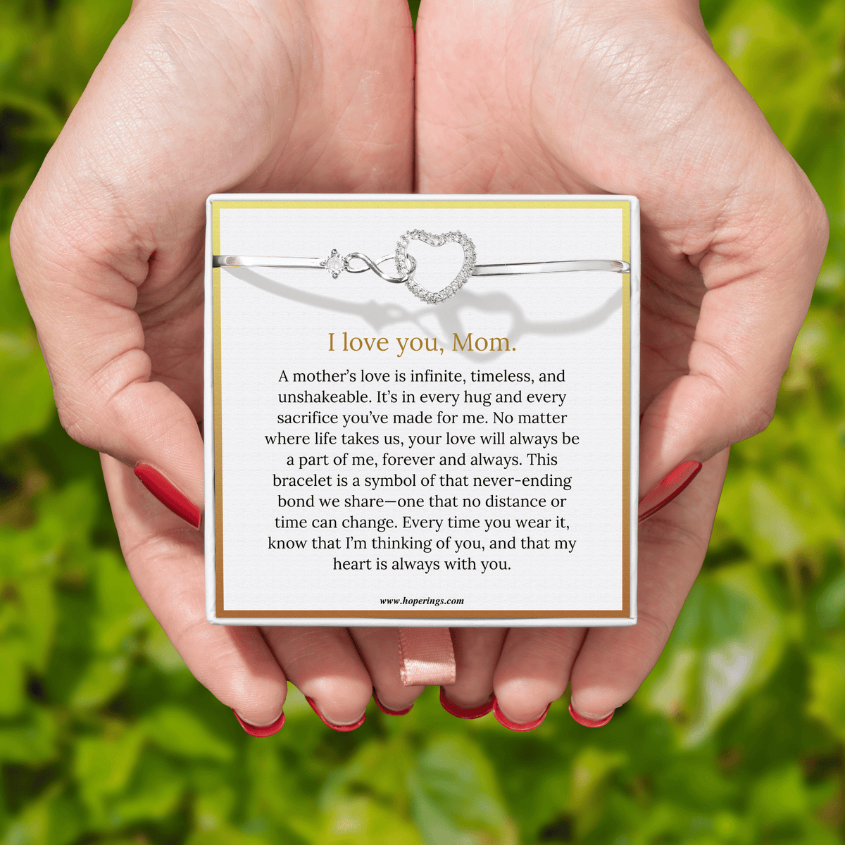 Lavisa - Forever Linked Mom Bracelet With Message Card