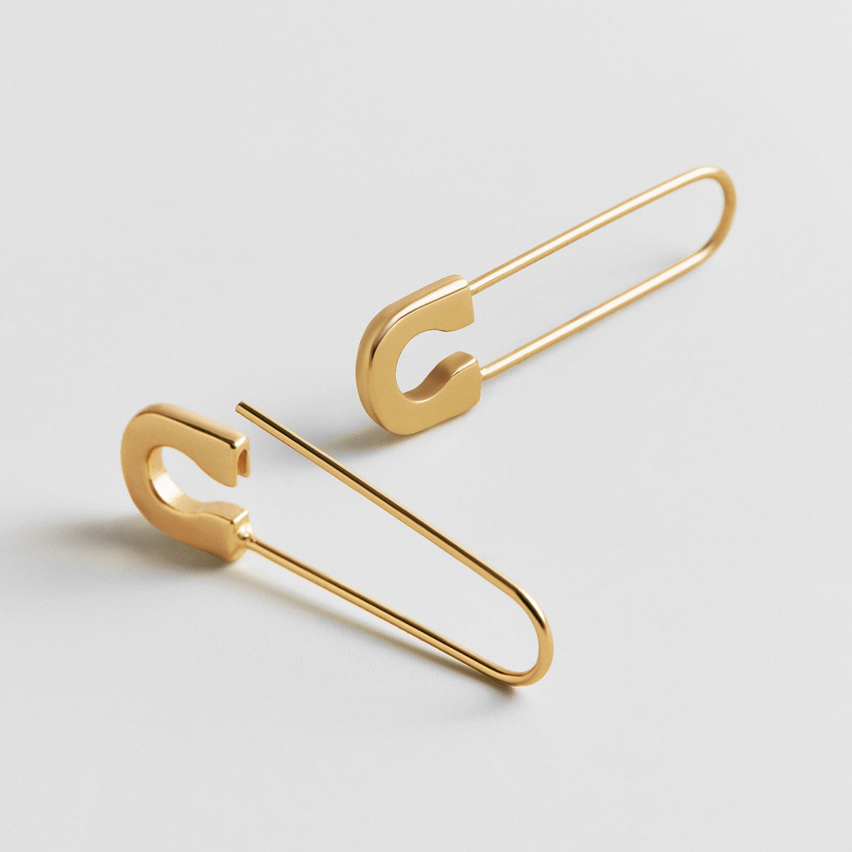 Lavisa - Utilitarian Chic Safety Pin Threader Earrings - On-Model & Scale View